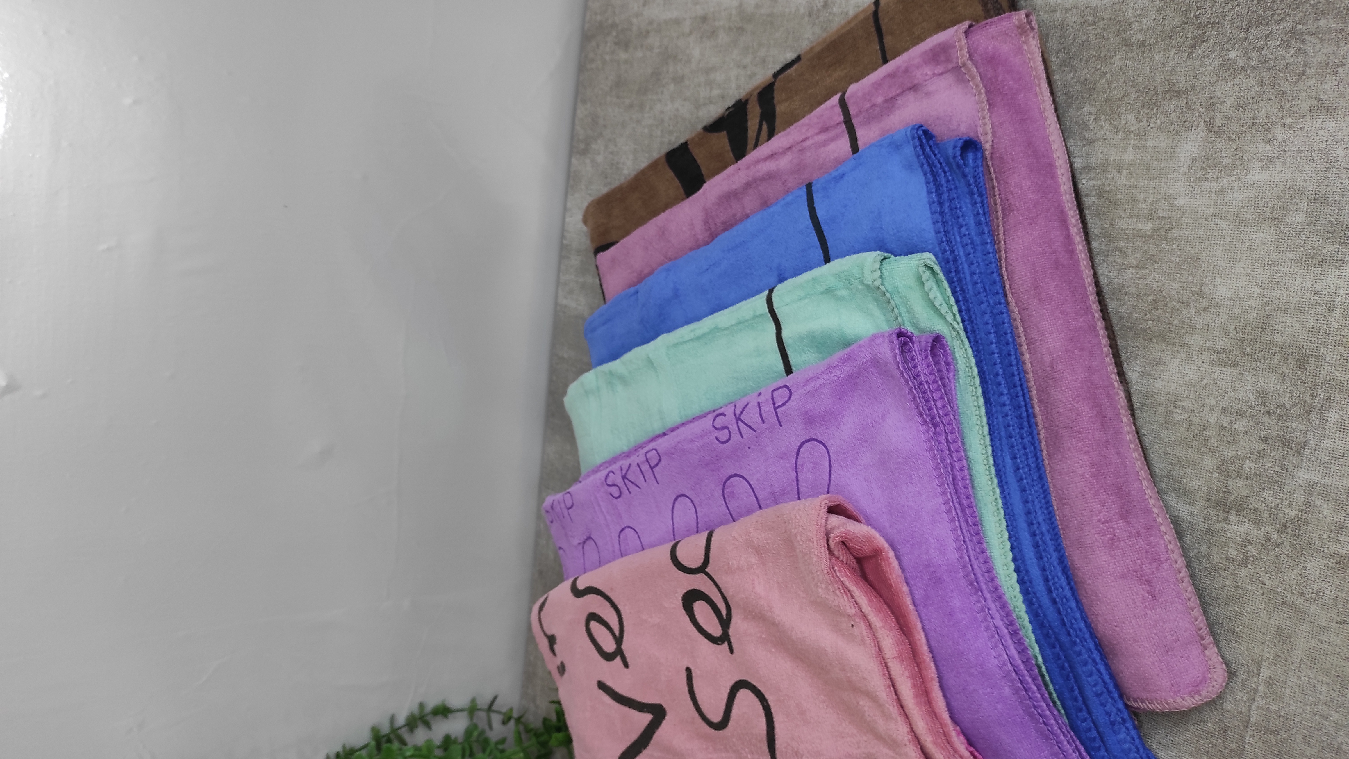 دستمال حوله ای